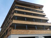 Apartment house Wolf: Covered with wooden shingles from top to bottom