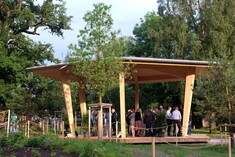 Wooden pavilion at Uster town park sets the tone